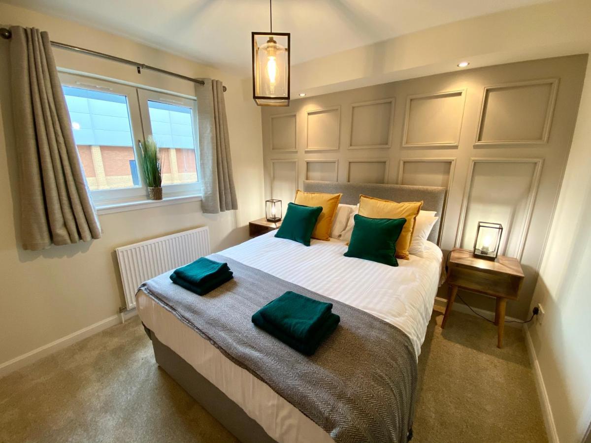 Monart Stylish City Centre Apartment, 2 Bed, Sleeps 6 Perth Bagian luar foto